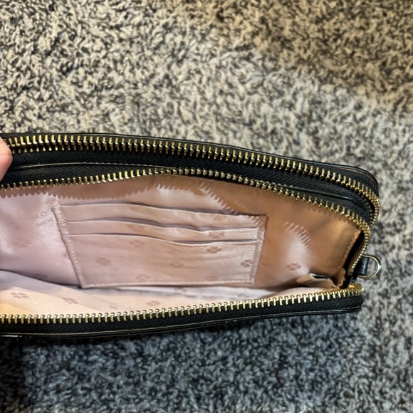 KATE SPADE Margaux Leopard Haircalf Small DoubleZip Convertible Crossbody
🚫strap - Picture 3 of 9